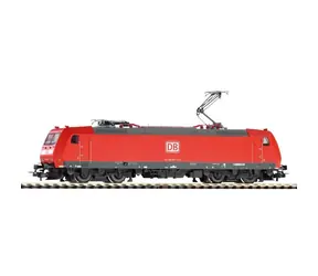 Piko 57939 Elektrická lokomotiva BR 185.2 Traxx 2 s 2 pantografy DB AG VI / H0 (1:87) / 217mm / Rádius:358mm
