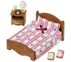 Sylvanian Families Nábytek - dvojlůžko s nočním stolkem / od 3 let