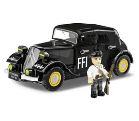COBI 2266 Citroën Traction 11CVBL / 1:35 / 236 kostek / od 7 let 