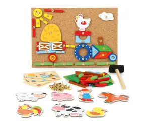 Small Foot Dřevěná kreativní hra farma / od 6 let