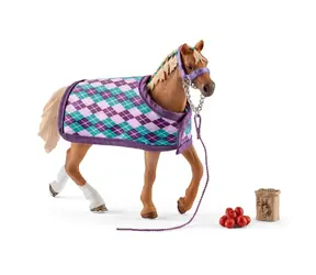 Schleich Horse Club 42360 Anglický plnokrevník s dekou / od 5 let