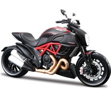 Maisto Ducati Diavel Carbon červená / měřítko 1:12 / od 3 let