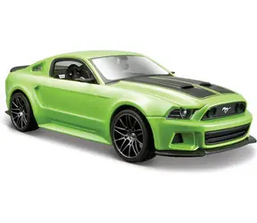 Maisto Ford Mustang Street Racer 2014 zelená / měřítko 1:24 / od 3 let
