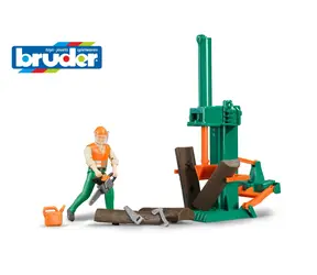 Bruder 62650 Dřevorubec se štípačkou na klády a doplňky / 1:16 / od 4 let 