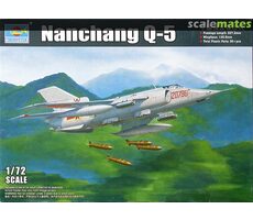 TRUMPETER 01686 Nanchang Q-5 / Plastikový model / 1:72