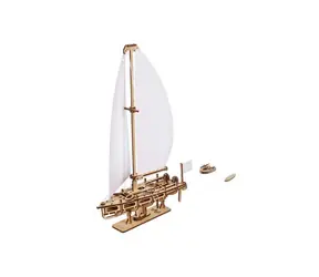 Ugears 3D dřevěné mechanické puzzle Jachta The Ocean Beauty - 95 dílků / od 14 let / 95 dílků / Obtížnost: nízká 