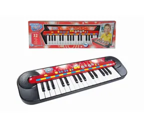 Simba piáno / 32 elektronických kláves / 8 demo písniček / 6 rytmů / 4 zvuky bicích nástrojů / od 3 let
