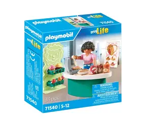 Playmobil® My Life 71540 Stánek s cukrovinkami / Počet dílků: 34 / od 5 let