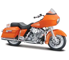 Maisto 2002 FLTR Road Glide blister box metal oranžová / měřítko 1:18 / od 3 let 