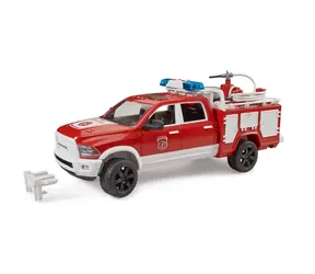 Bruder 02544 RAM hasičské auto s majákem / od 3 let 