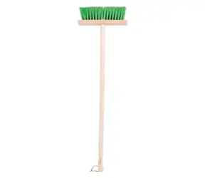 Bigjigs Toys Zahradní metlička s dlouhou násadou zelená / od 3 let