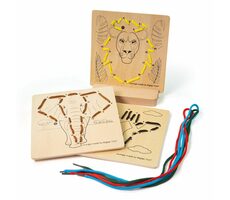 Bigjigs Toys Provlékání podle čísel - Divoká zvířata / od 3 let