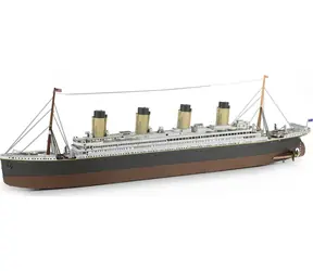 Metal Earth 3D Puzzle Premium Series: Titanic / 125 dílků / od 14 let