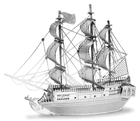 Metal Earth 3D Puzzle Black Pearl (Černá perla) / 38 dílků / od 14 let