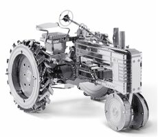 Metal Earth 3D Puzzle Traktor / od 14 let