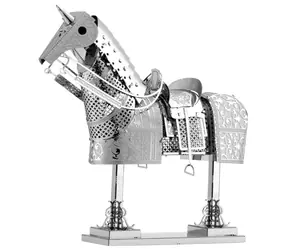 Metal Earth 3D Puzzle Koňské brnění / 34 dílků / od 14 let