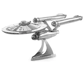 Metal Earth 3D Puzzle Star Trek: U.S.S. Enterprise NCC-1701 / 24 dílků / od 14 let