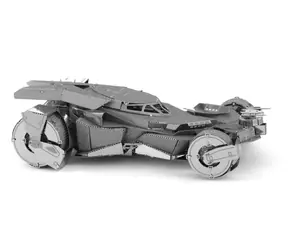 Metal Earth 3D Puzzle Batman vs. Superman: Batmobile / 54 dílků / od 14 let