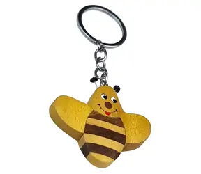 2Kids Toys Dřevěná klíčenka velká Včela / od 3 let