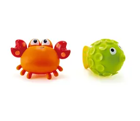Hape Hračky do vody - stříkací krab s rybkou / od 1,5 let