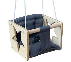 2Kids Toys Dřevěná houpačka Hvězda / od 6 měsíců