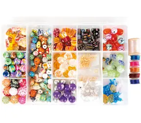 Small foot Set skleněných a keramických šperků v boxu / od 5 let