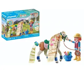 Playmobil® Horses of Waterfall 71639 Ellie & kůň s krepovačkou / Počet dílků: 33 / od 5 let