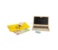 Bigjigs Toys Dřevěný magnetický notebook / od 3 let / 95 dílků
