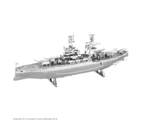 Metal Earth 3D USS Arizona / Počet dílků: 44 / od 14 let