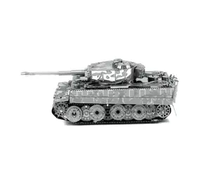 Metal Earth 3D Tank Tiger I. / Počet dílků: 60 / od 14 let