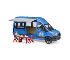 Bruder MB Sprinter Camper s řidičem a příslušenstvím / od 4 let