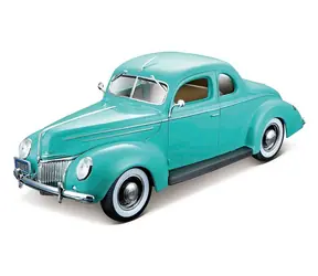 Maisto - 1939 Ford Deluxe Coupe, zelená, 1:18