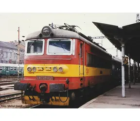 Piko Elektrická lokomotiva Rh 242 Plecháč ČSD V – 47483