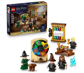 LEGO® Harry Potter™ 76460 Bradavický hrad: Ceremoniál s Moudrým kloboukem / Počet dílků: 124 / od 7 let