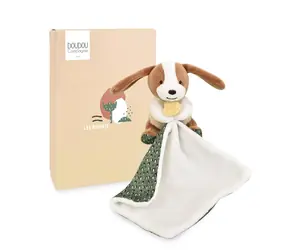 Doudou Plyšový pes s dečkou 11 cm / od 0 měsíců