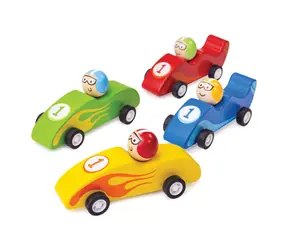 Bigjigs Toys Barevné dřevěné závodní auto 1 ks / od 18 měsíců