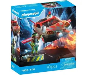Playmobil® PLAYMO-FRIENDS 71832 Hrdina s multifunkčním vozidlem / Počet dílků: 70 / od 4 let