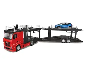 Bburago STREET FIRE Kamion s návěsem Multicar Carrier M-B Actros + Reanult Captur 1:43 / od 3 let
