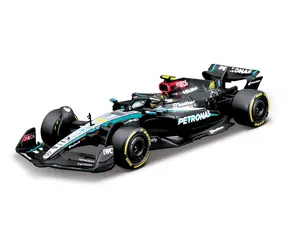 Bburago RACE Formule F1 v dekorativním boxu - Mercedes-AMG Petronas W15 (2024) #44 Hamilton / 1:43 / od 14 let