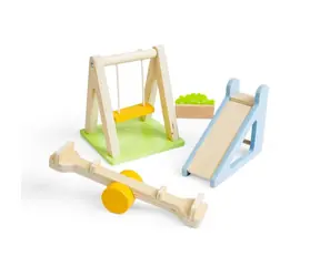 Bigjigs Toys Dřevěný nábytek do domečku pro panenky Venkovní hřiště / od 3 let
