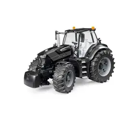Bruder Traktor Deutz-Fahr 8280 TTV Warrior / 1:16 / od 3 let