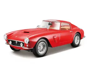 Bburago RACE+PLAY Ferrari 250 GT Berlinetta Passo Corto červená / 1:24 / od 3 let
