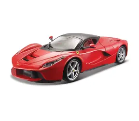 Bburago RACE+PLAY Ferrari LaFerrari červená / 1:24 / od 3 let