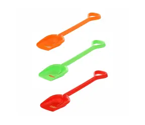Made 87340 - Lopatka velká / od 1 roku