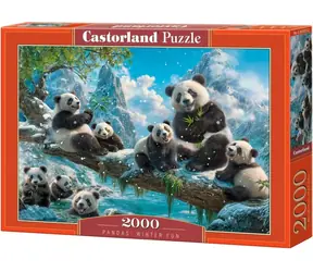 Castorland 201013 Puzzle Pandí zimní zábava / 2000 dílků / od 9 let