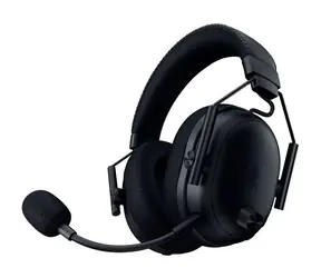 Razer BlackShark V3 Pro černá / Herní sluchátka s mikrofonem / 2.4GHz / Bluetooth / USB-A
