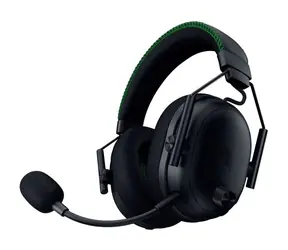 Razer BlackShark V3 Pro for Xbox černá / Herní sluchátka s mikrofonem / 2.4GHz / Bluetooth / USB-A / pro XBOX