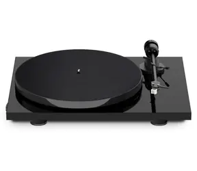 Pro-Ject E1 PHONO + AT3600L - High Gloss Black / Gramofon / řemínkový / RCA kabel 1.23m