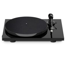 Pro-Ject E1 BT + AT3600L - High Gloss Black / Gramofon / řemínkový / RCA kabel 1.23m