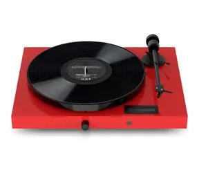 Pro-Ject JukeBox E1 + OM5e red / Gramofon / Silikonový řemínek / Bluetooth / 2x 50W
